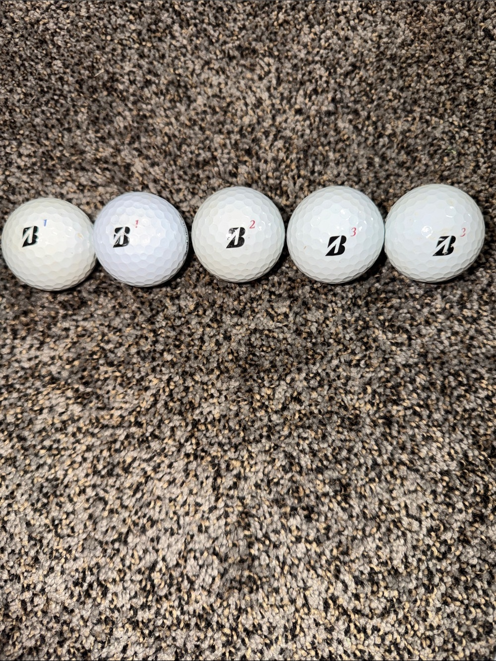 Bridgestone TOUR B Used Golf Balls (5 Pack) – Premium Tour Performance Balls